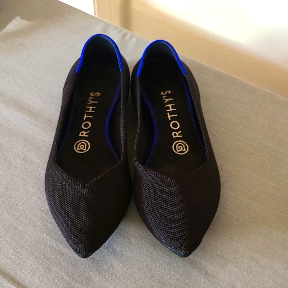 Rothy's Black Pointed Toe Size 7